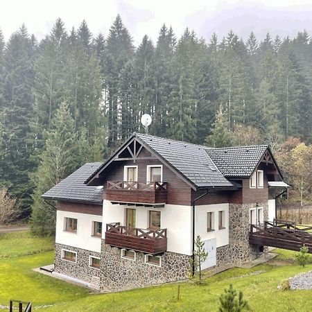 Apartman Grun -Vratna-Paseky Zilina Bagian luar foto