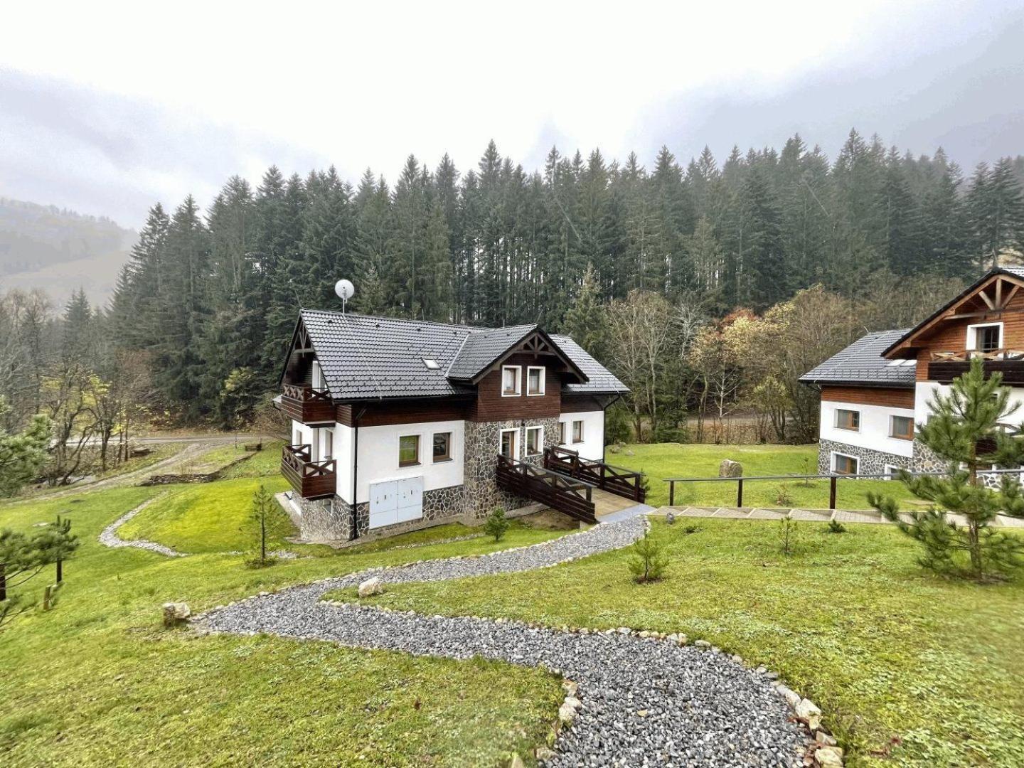 Apartman Grun -Vratna-Paseky Zilina Bagian luar foto