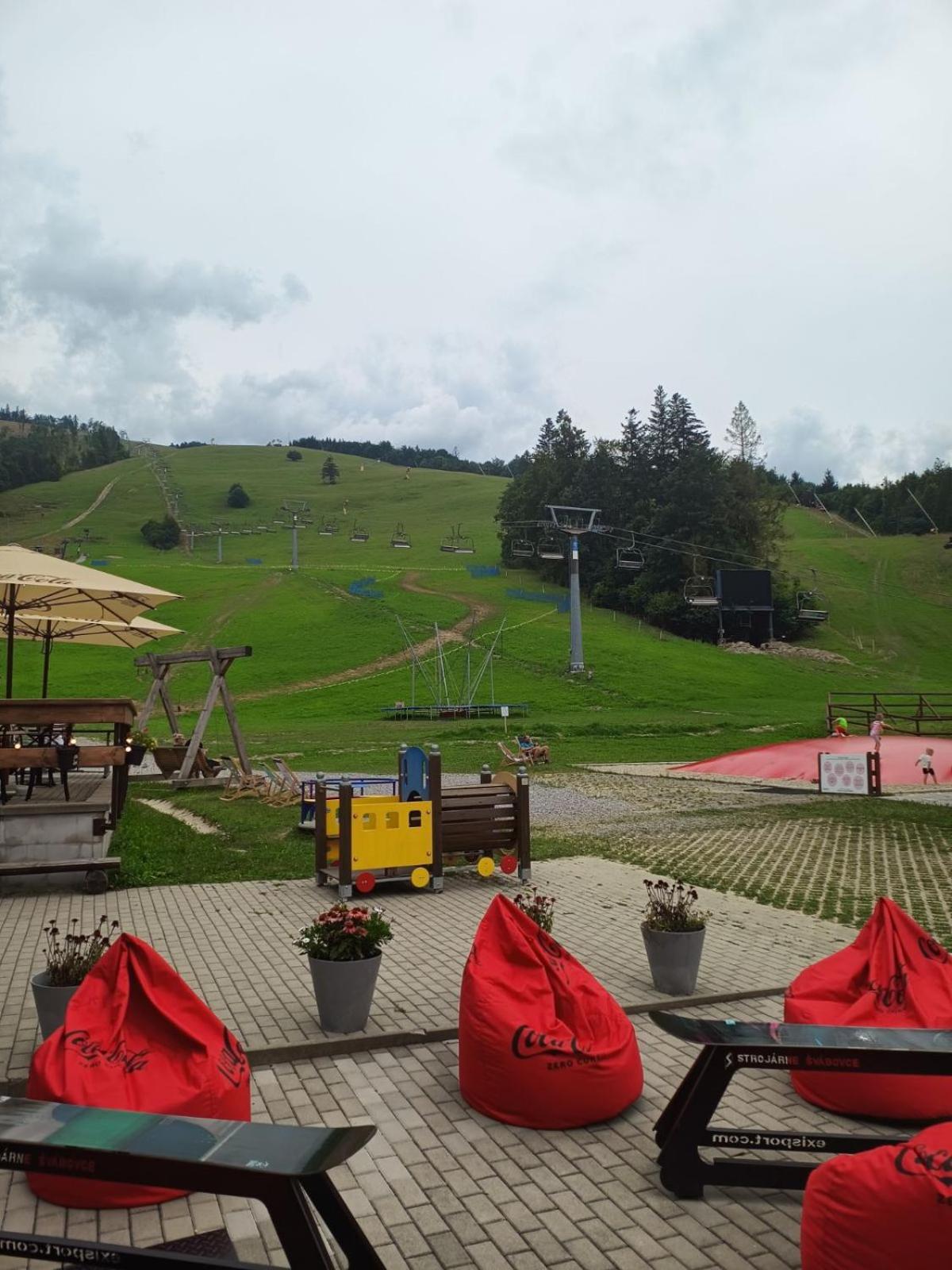 Apartman Grun -Vratna-Paseky Zilina Bagian luar foto